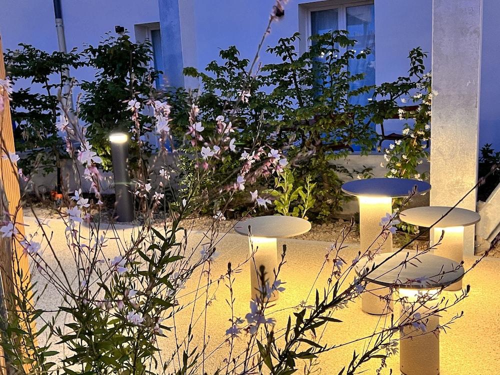 The Originals City, Hotel Le Puech, Narbonne Bagian luar foto